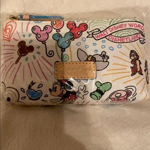 Dooney and Bourke Disneyworld makeup bag. NWT